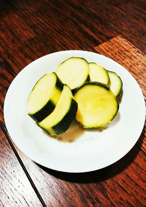 試してみて！ズッキーニのぬか漬け-レシピのメイン写真