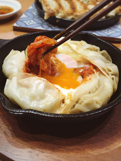 王将餃子とキムチのビビンバ風-レシピのメイン写真