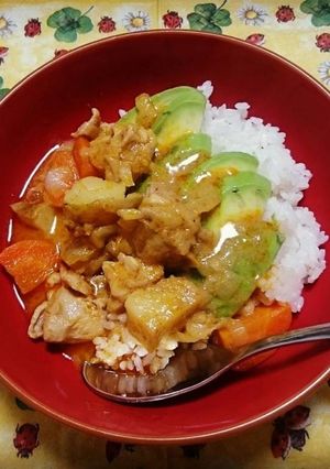 レッドカレー+アボガド!!-レシピのメイン写真
