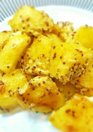 シンプル旨いじゃがいもの粒マスタード炒め-レシピのメイン写真