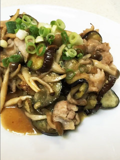 茄子と豚肉としめじの味噌炒め-レシピのメイン写真