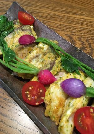 残り物刺身で、カレー味ピカタ-レシピのメイン写真