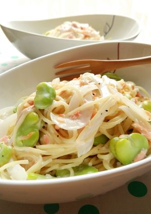 そら豆と鮭の春色スパゲティ-レシピのメイン写真