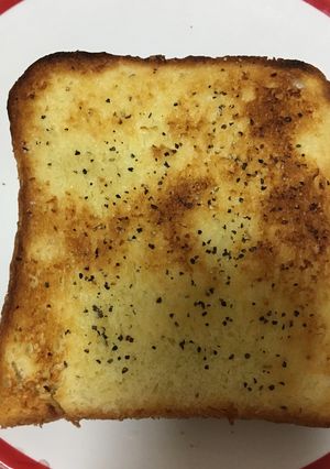 簡単食パンでガーリックトースト-レシピのメイン写真
