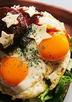 木の器で～ハンバーグ乗せ～-レシピのメイン写真