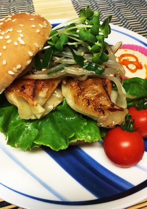 餃子バーガー!-レシピのメイン写真