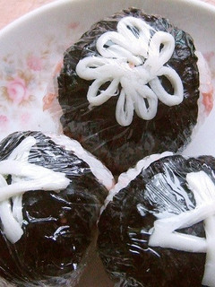 裂けるチーズでミニおにぎり-レシピのメイン写真
