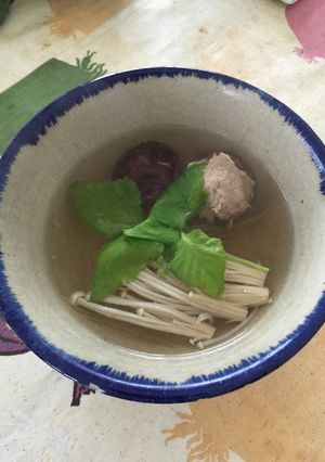 椎茸と鶏でヘルシー春雨スープ-レシピのメイン写真