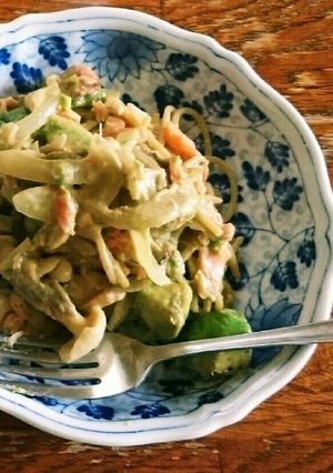 鮭とアボカドの豆乳パスタ-レシピのメイン写真