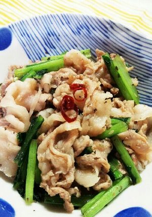 タイ風？豚肉と小松菜の炒めもの-レシピのメイン写真