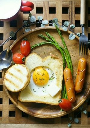 mフライパンdeお洒落☆目玉焼きトースト-レシピのメイン写真