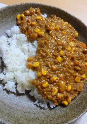 コーンと大豆のゆるゆるキーマカレー-レシピのメイン写真