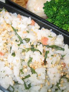 お弁当に☆青じそ梅ごはん-レシピのメイン写真