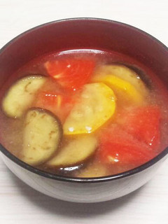 夏野菜たっぷり☆トマトとナスのお味噌汁-レシピのメイン写真