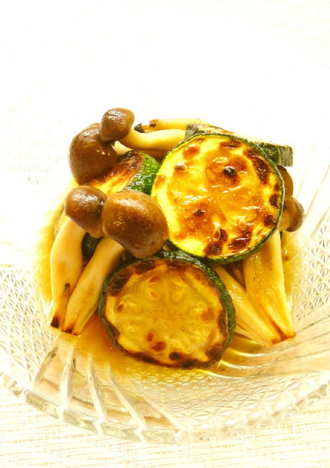 ☺簡単作り置き♪ズッキーニの焼きマリネ☺-レシピのメイン写真