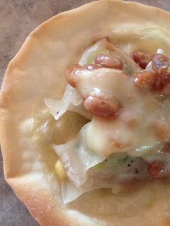超簡単で美味!焼餃子と納豆のピザ-レシピのメイン写真