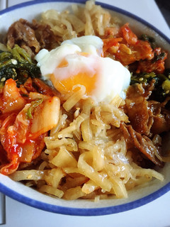 ボリュームたっぷり焼肉屋さんのビビンバ丼-レシピのメイン写真