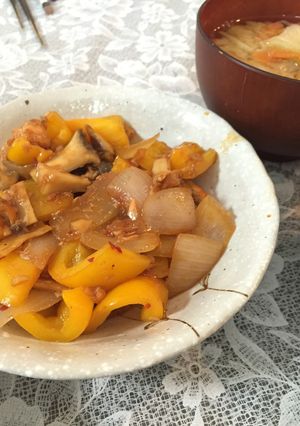 鮭とパプリカのピリ辛オイスター炒め-レシピのメイン写真