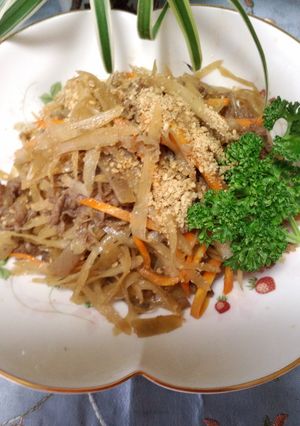 牛肉コマ入りきんぴら-レシピのメイン写真