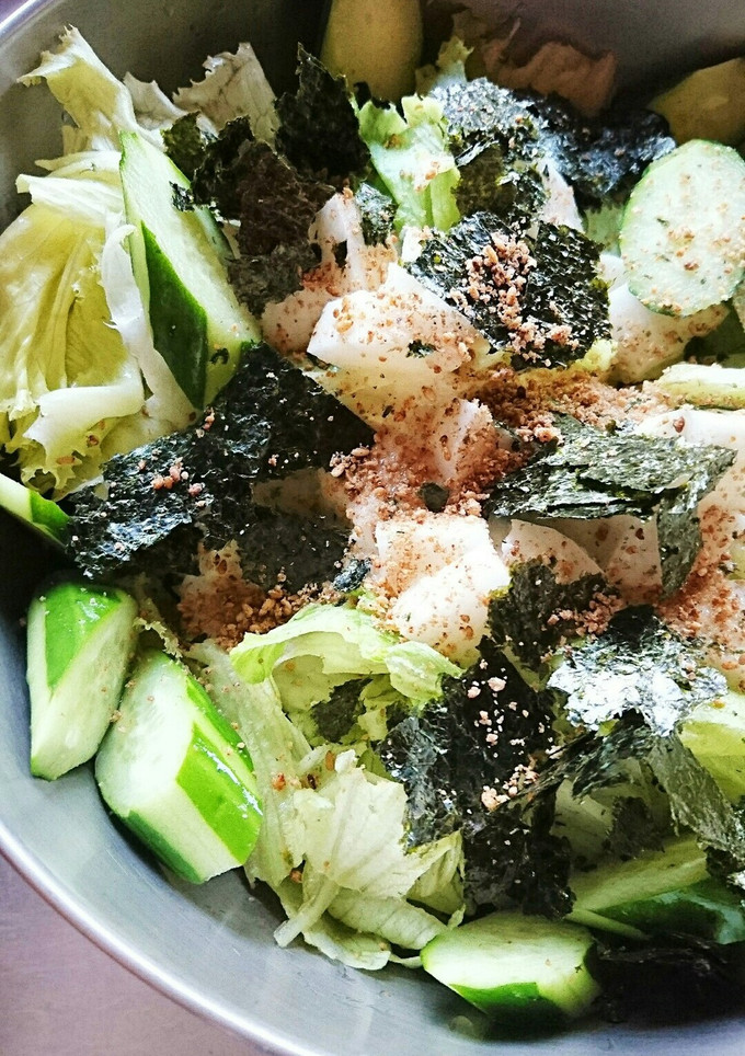 レタスとナガイモのさっぱりサラダ-レシピのメイン写真