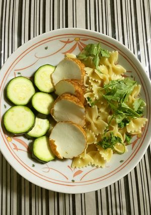 無国籍料理 魚河岸揚げとパスタの温サラダ-レシピのメイン写真