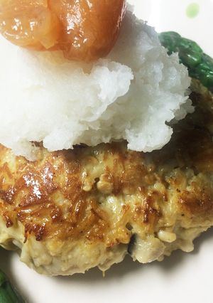 梅おろし☆えのきdeカサ増ハンバーグ-レシピのメイン写真