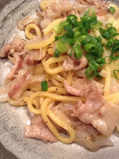玉ねぎと豚肉の塩味焼きそば-レシピのメイン写真