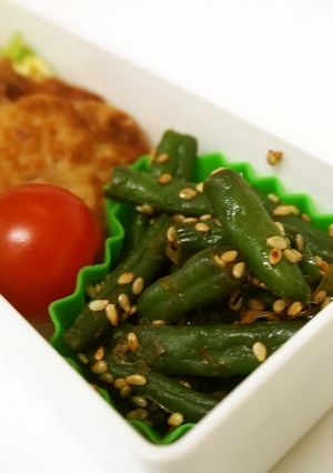 お弁当に☆冷凍インゲンのゴマおかか炒め-レシピのメイン写真