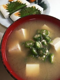 オクラと豆腐の味噌汁-レシピのメイン写真