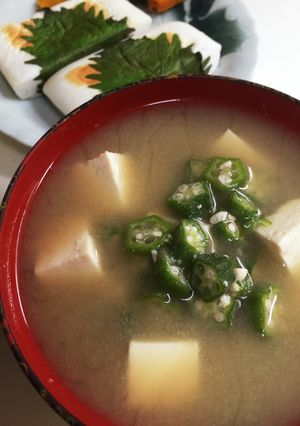 オクラと豆腐の味噌汁-レシピのメイン写真