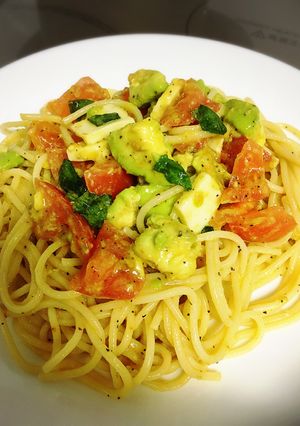 トマトとアボカドの冷製パスタ-レシピのメイン写真