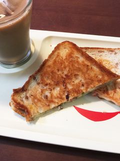 フライパンでホットサンド!ハムトマチーズ-レシピのメイン写真