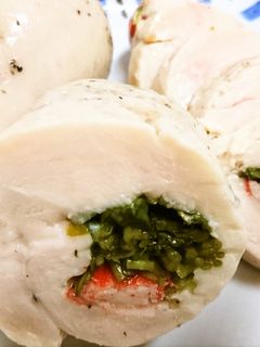 アレンジ★鶏ハム⇒【三葉カニカマ鶏ハム】-レシピのメイン写真