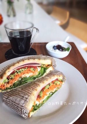 おうちカフェ☆お野菜たっぷりサンドイッチ-レシピのメイン写真