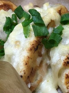 ビールがすすむ!王将餃子のチーズ焼き!-レシピのメイン写真