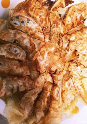 具はキムチのみ!手抜きすぎる餃子☆-レシピのメイン写真