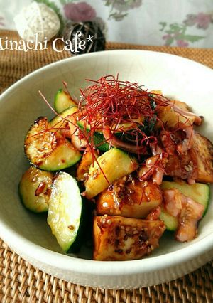 魚河岸あげとズッキーニのイカ塩辛炒め-レシピのメイン写真