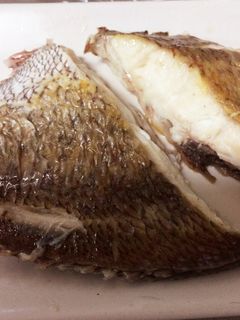 簡単 フライパンで鯛の切り身の塩焼き-レシピのメイン写真