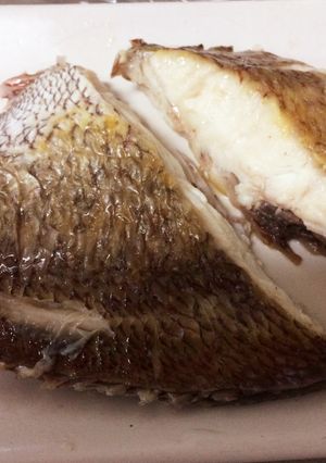 簡単 フライパンで鯛の切り身の塩焼き-レシピのメイン写真