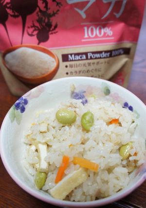 マカ入りツナ・人参・枝豆の炊き込みご飯-レシピのメイン写真