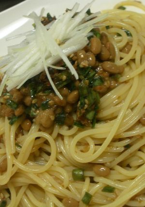 ニラジャンで♡さっぱり冷たい納豆パスタ-レシピのメイン写真