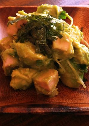 わさび醤油で!アボカドと鶏ハムのおつまみ-レシピのメイン写真