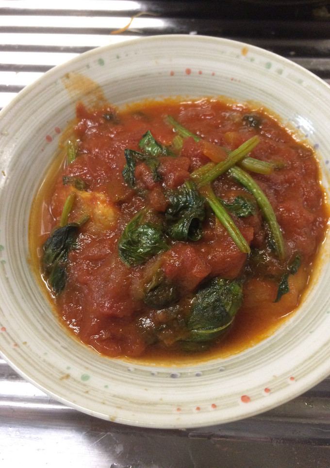 鶏肉とほうれん草のトマト煮-レシピのメイン写真