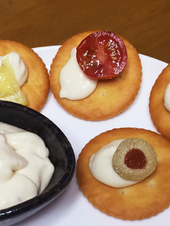 大人のリッツ〜山わさびクリームチーズ-レシピのメイン写真
