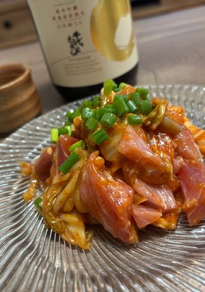 マグロとキムチの塩辛和え-レシピのメイン写真