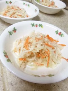 大根と人参のチーズ風味ツナサラダ-レシピのメイン写真