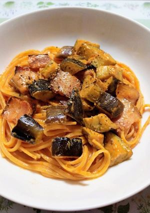 簡単昼食・夕飯ナスのトマトクリームパスタ-レシピのメイン写真