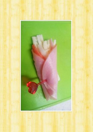 チーズとかにかまぼこの花束-レシピのメイン写真
