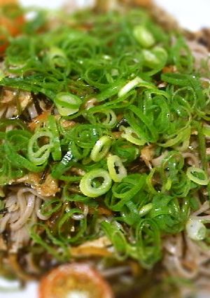 煮物で蕎麦サラダ-レシピのメイン写真