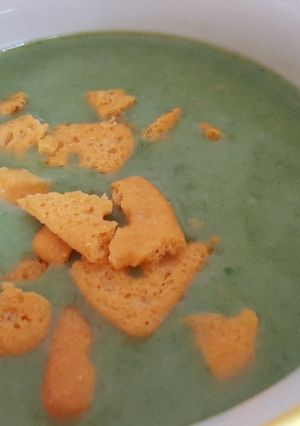 チーザ＆ほうれんそうのスープ-レシピのメイン写真